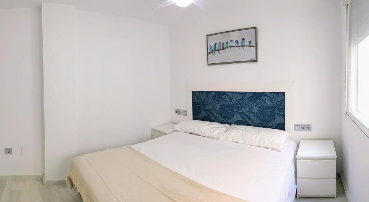 - Primera Linea De Playa Junto Al Paseo Maritimo Apartment Salobreña