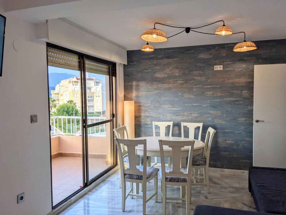Apartment - Primera Linea De Playa Junto Al Paseo Maritimo Salobreña